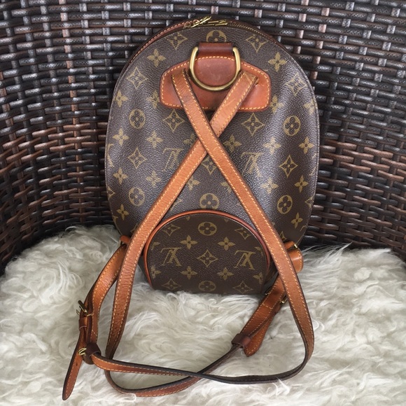 Authentic Louis Vuitton
Ellipse Backpack Monogram Canvas - Picture 3 of 16